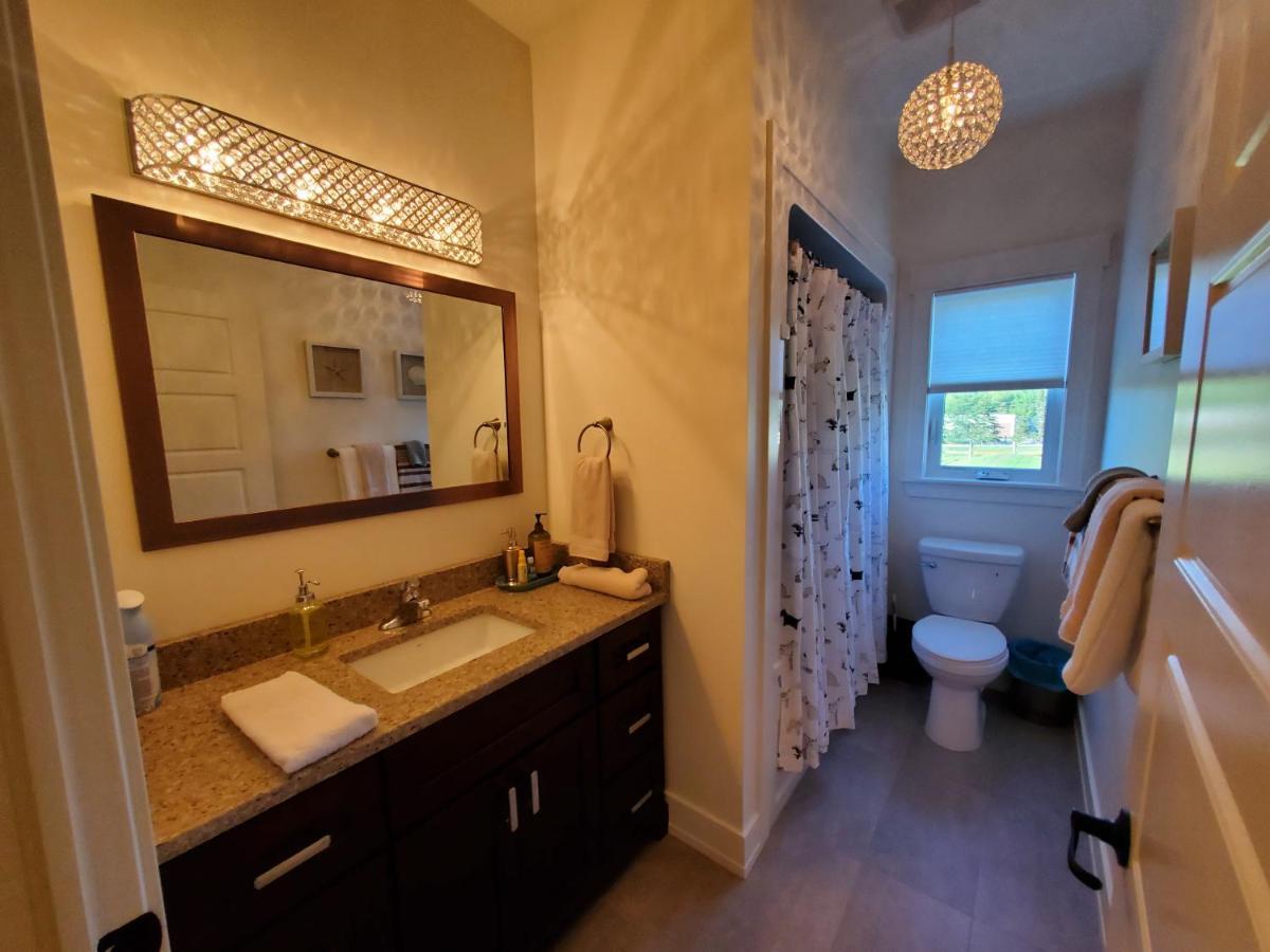 Back Home Bed And Breakfast Membertou 외부 사진