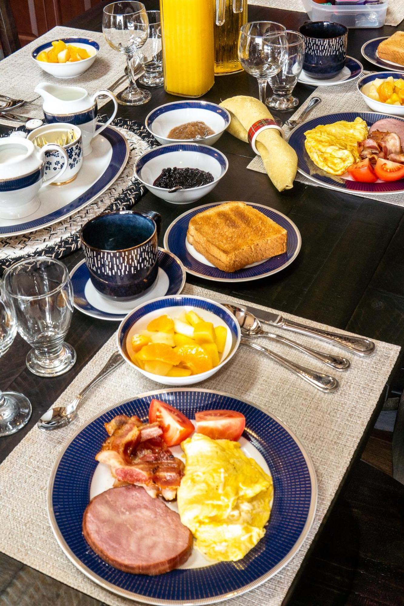 Back Home Bed And Breakfast Membertou 객실 사진